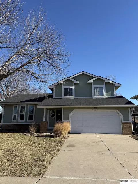 5103 S 164th St, Omaha, NE 68135