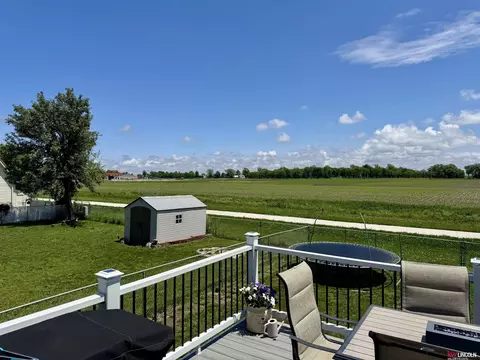 Exterior - 114 N 28 St, Beatrice, NE 68310 photo 4 of 8