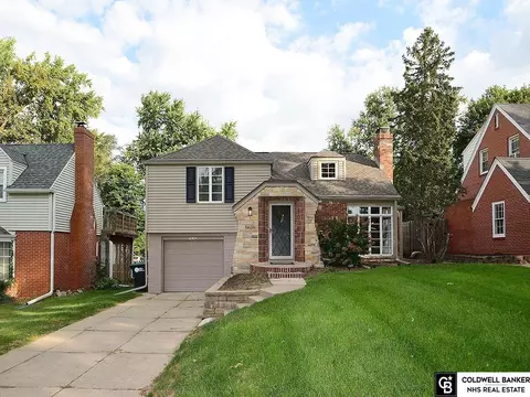5636 Western Ave, Omaha, NE 68132