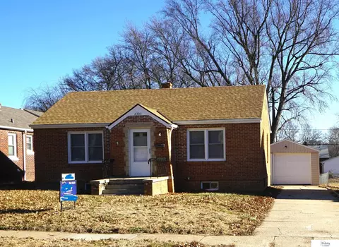 2303 Madison St, Bellevue, NE 68005
