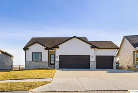 11627 S 189 St, Gretna, NE 68028