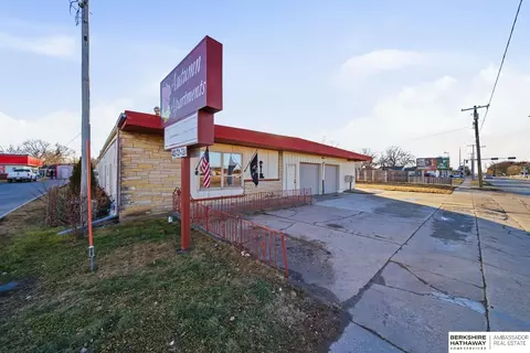 445 W 23rd St, Fremont, NE 68025