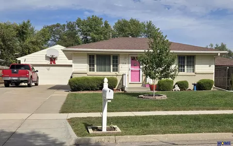 1218 W Ryons St, Lincoln, NE 68522