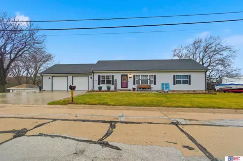 1124 S 3rd St, Nebraska City, NE 68410