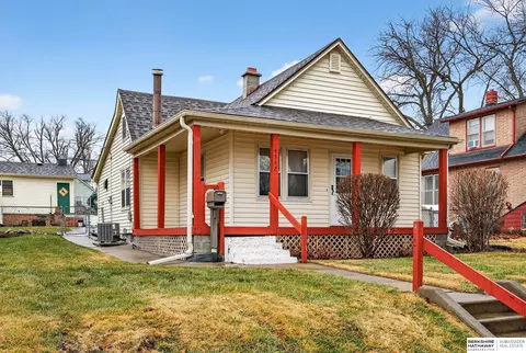 4312 S 38th St, Omaha, NE 68107