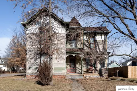 450 W 6th St, Fremont, NE 68025