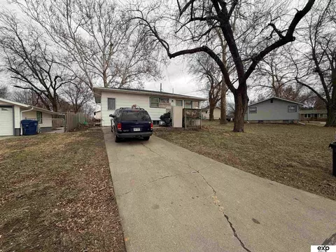 1015 Q St, Auburn, NE 68305