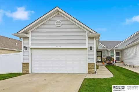 7901 S 24th St, Bellevue, NE 68147