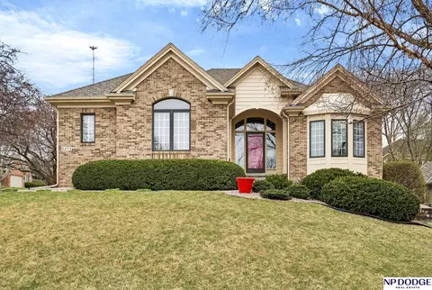 3245 N 159 St, Omaha, NE 68116