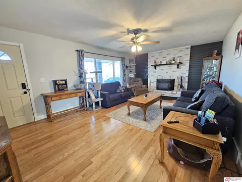 407 Manchester St, Pickrell, NE 68422 photo 6