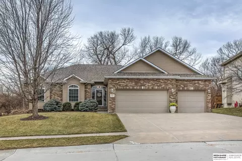 19625 Audrey St, Gretna, NE 68028