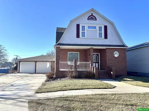 409 Frasier St, Beemer, NE 68716