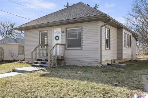 873 N 25th St, Lincoln, NE 68503