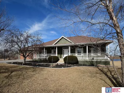 26400 Ironhorse Ct, Firth, NE 68358