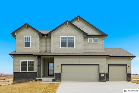 4409 S 212th St, Elkhorn, NE 68022