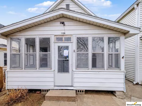 5124 S 23rd St, Omaha, NE 68107