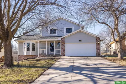 11814 N 157th Ave, Bennington, NE 68007