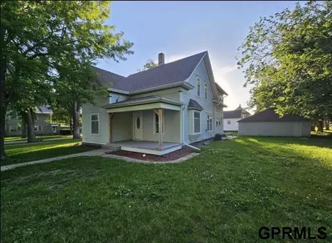 502 S Maltby St, Sutton, NE 68979