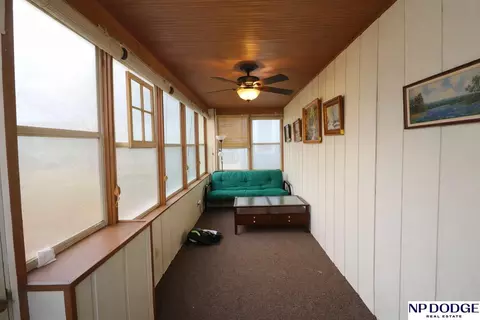 705 E 3rd St, Fremont, NE 68025 photo 2