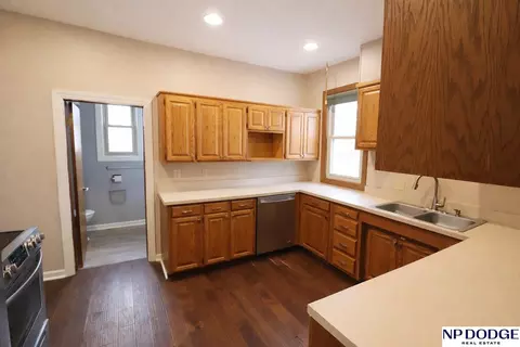 705 E 3rd St, Fremont, NE 68025 photo 8