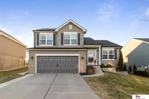 7954 N 146 St, Bennington, NE 68007