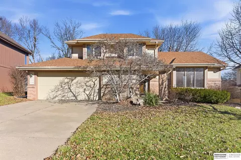 15430 Hamilton St, Omaha, NE 68154