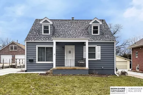 1932 S 50th Ave, Omaha, NE 68106