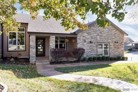 15764 Hartman Ave, Omaha, NE 68116
