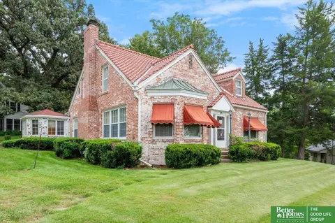601 Forest Dr, Council Bluffs, IA 51503