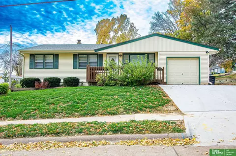 3604 S 78th St, Omaha, NE 68124