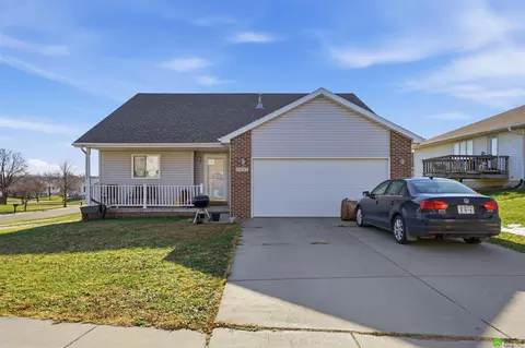 1451 Indigo Rd, Lincoln, NE 68521