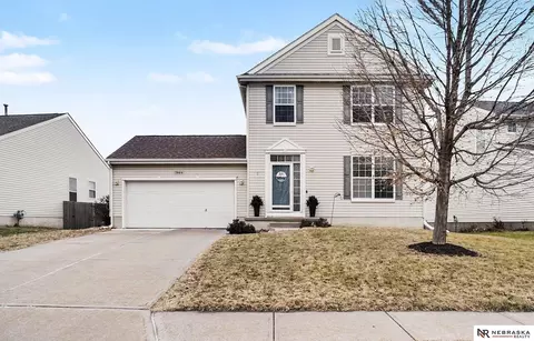 3864 S 190th St, Omaha, NE 68130