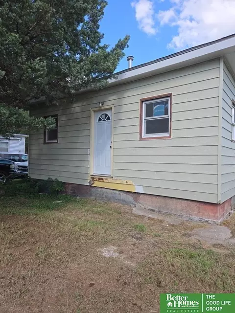 208 W 3rd St, Red Oak, IA 51566