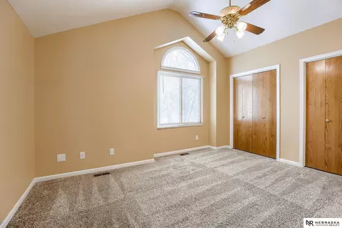 Bedroom - 309 E 17th Ave, Bellevue, NE 68005 photo 3 of 9