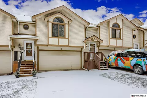 Exterior - 309 E 17th Ave, Bellevue, NE 68005 photo 2 of 5