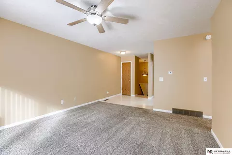 Living - 309 E 17th Ave, Bellevue, NE 68005 photo 2 of 3