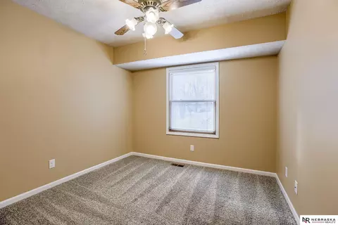 Bedroom - 309 E 17th Ave, Bellevue, NE 68005 photo 8 of 9