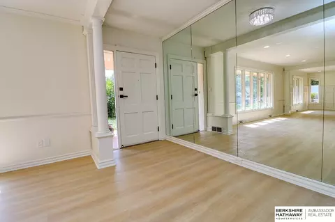 Entry Way - 1210 Dorsey St, Beatrice, NE 68310 photo 1 of 1