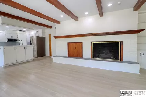 Living - 1210 Dorsey St, Beatrice, NE 68310 photo 5 of 7