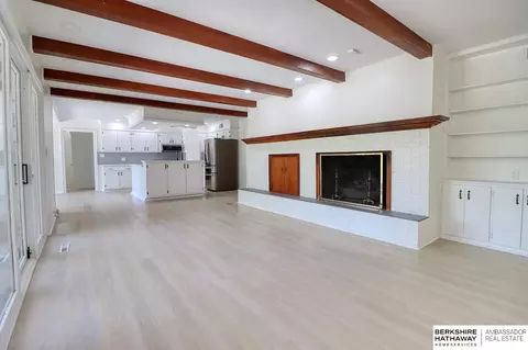 Living - 1210 Dorsey St, Beatrice, NE 68310 photo 4 of 7