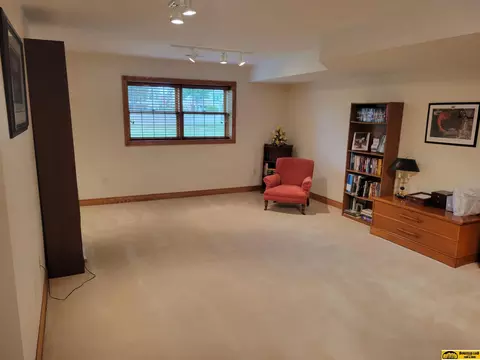 Living - 611 Spring View Cir, Beatrice, NE 68310 photo 3 of 3
