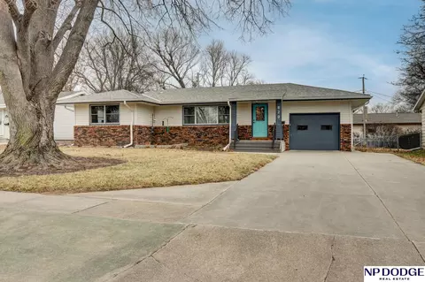 820 N 13 St, Blair, NE 68008