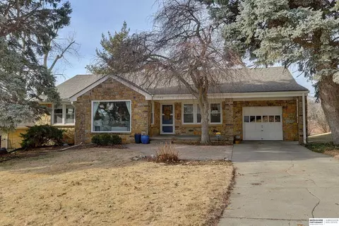 1506 N 59th St, Omaha, NE 68104
