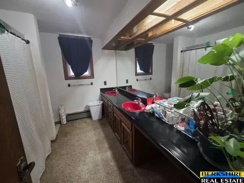 Bath - 611 Valley View Dr, Ogallala, NE 69153 photo 1 of 15