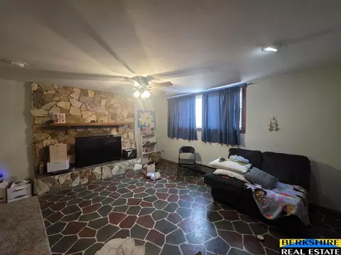Living - 611 Valley View Dr, Ogallala, NE 69153 photo 8 of 9