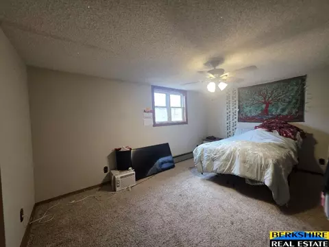 Bedroom - 611 Valley View Dr, Ogallala, NE 69153 photo 10 of 17