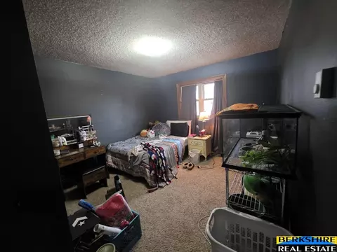 Bedroom - 611 Valley View Dr, Ogallala, NE 69153 photo 14 of 17
