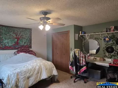 Bedroom - 611 Valley View Dr, Ogallala, NE 69153 photo 7 of 17