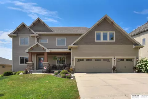 6512 S 173rd Ave, Omaha, NE 68135