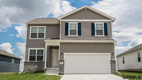 16325 Davidson St, Bennington, NE 68007